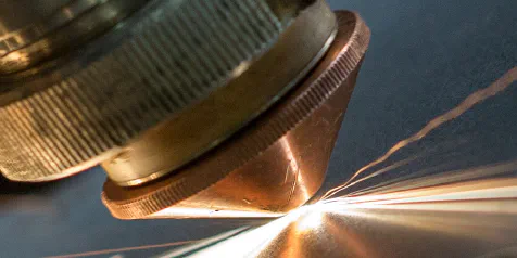 Laser Induced Damage Threshold bei Hochleistungsoptiken - Teil 1